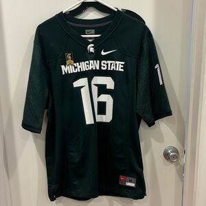 Michigan State jersey size M
